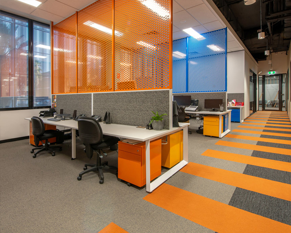 Monotone Carpet Tiles